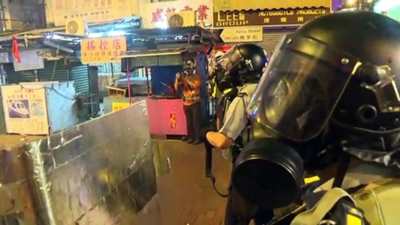 Truppenaufzug: Sorge vor Eskalation in Hongkong