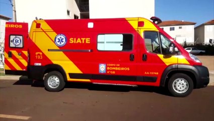 Bombeiros socorrem idosa de 64 anos no Riviera