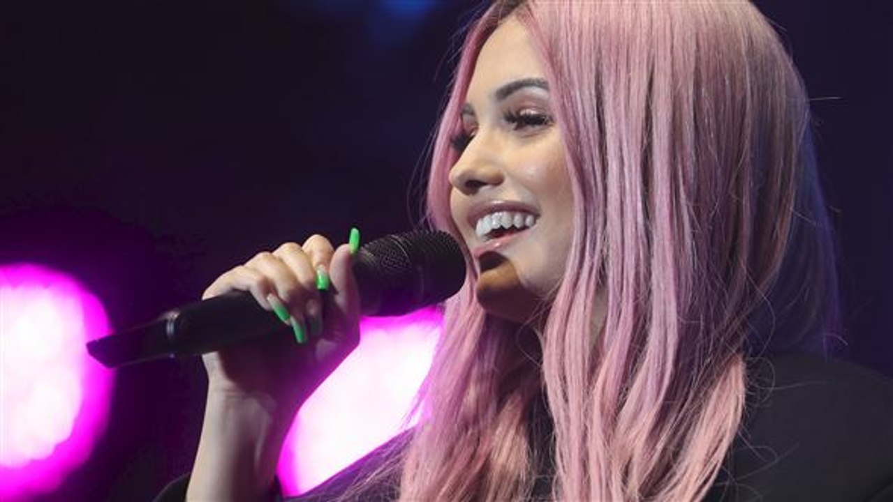 Das Debütalbum des Britischen Popstars schlägt Drake