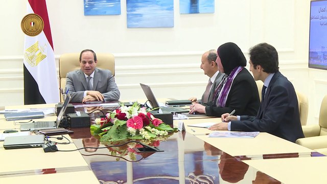 السيسى يجتمع بمدبولي لبحث سبل التغلب على معوقات المستثمرين.. فيديو