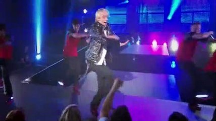 Austin & Ally S03E01 Road Trips & Reunions