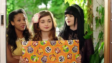 4 Oclock Club-S03e02-Wedding-1