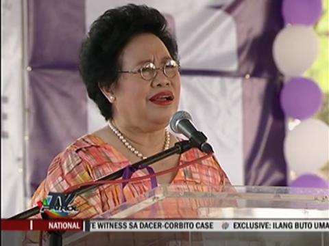 Miriam’s pick-up lines earn laughs in RH forum