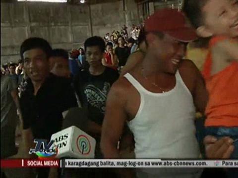 Logan reports on Pacman-Marquez bout watchers