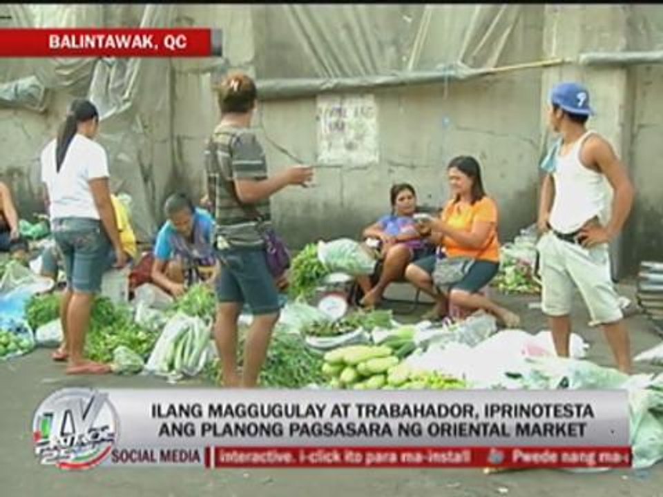 Vendors stage protest, refuse to leave market