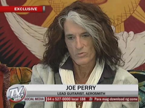 Steven Tyler, Ginger sing 'I Don't Want to Miss a Thing'