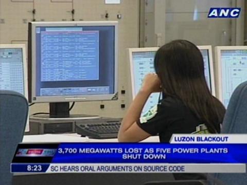 Massive power outage hits Metro Manila, parts of Luzon