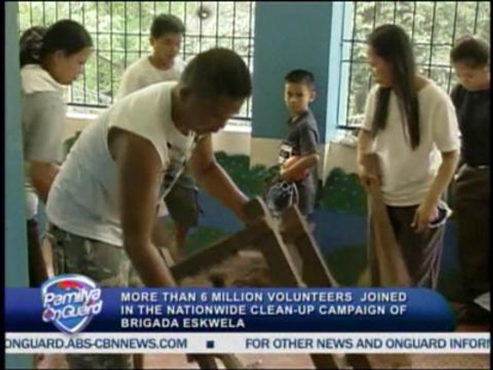 pamilyaonguard-VOLUNTEERS CLEAN UP SCHOOLS FOR BRIGADA ESKWELA