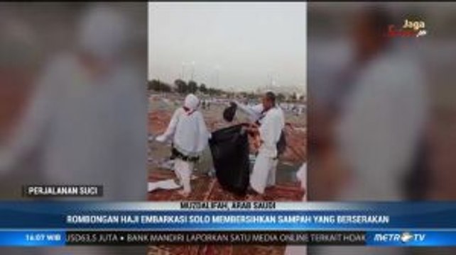 Jemaah Haji Indonesia Gelar Aksi Bersih-bersih di Muzdalifah