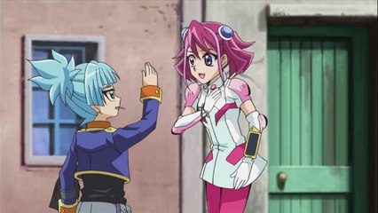 سورا يساعد زوزو.. شاهد الفيديو