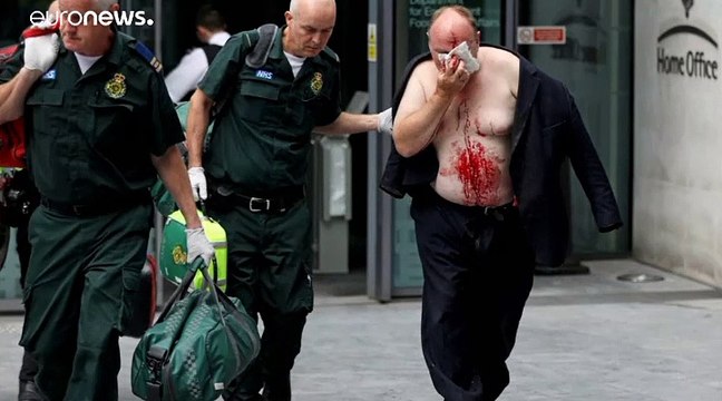 Нападение с ножом у здания МВД Великобритании