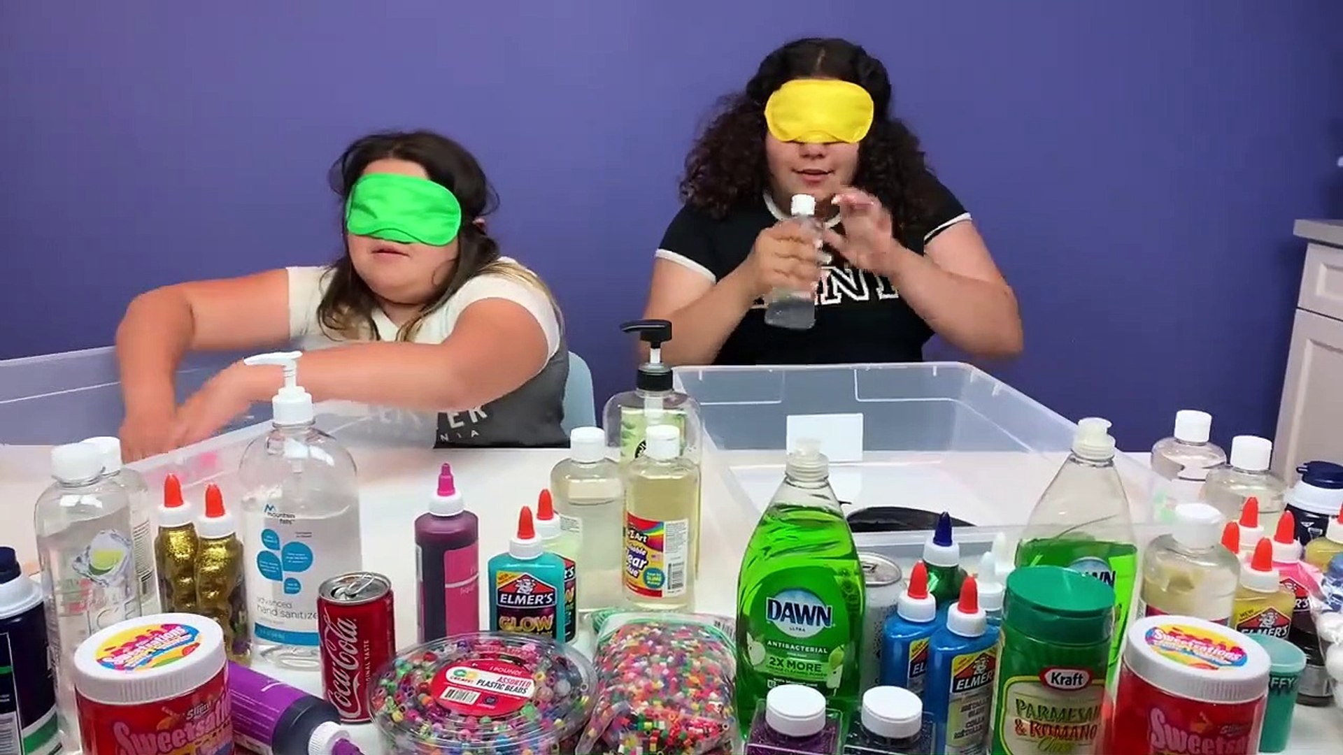 Making Slime Blindfolded!!! - video Dailymotion