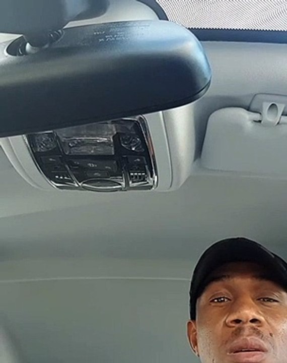 Suite au décès de Arafat DJ, cet homme exprime sa colère contre les artistes de coupé décalé. Ecoutez !