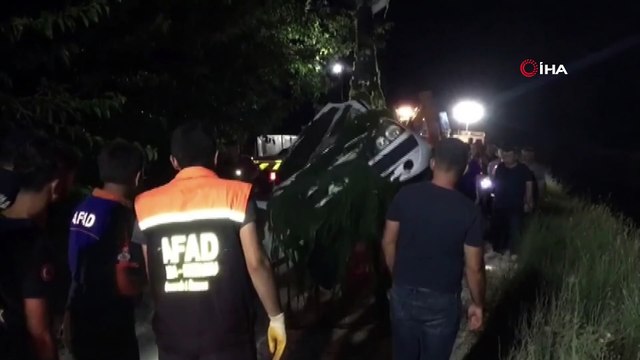 Otomobil sulama kanalına düştü: 2 ölü