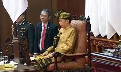 Video herunterladen: Presiden Jokowi 3 Kali Pidato di Sidang Tahunan MPR