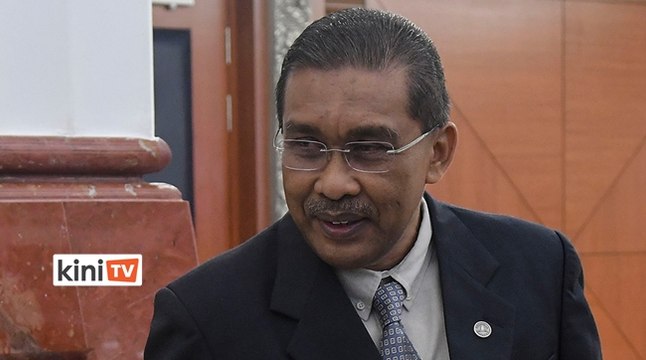 Menteri tak sehaluan dengan Dr M perlu letak jawatan - PAS