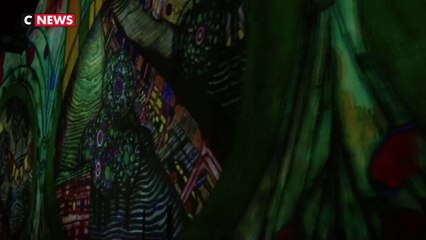 Paris : succès de l’exposition sur Klimt de l’atelier des lumières