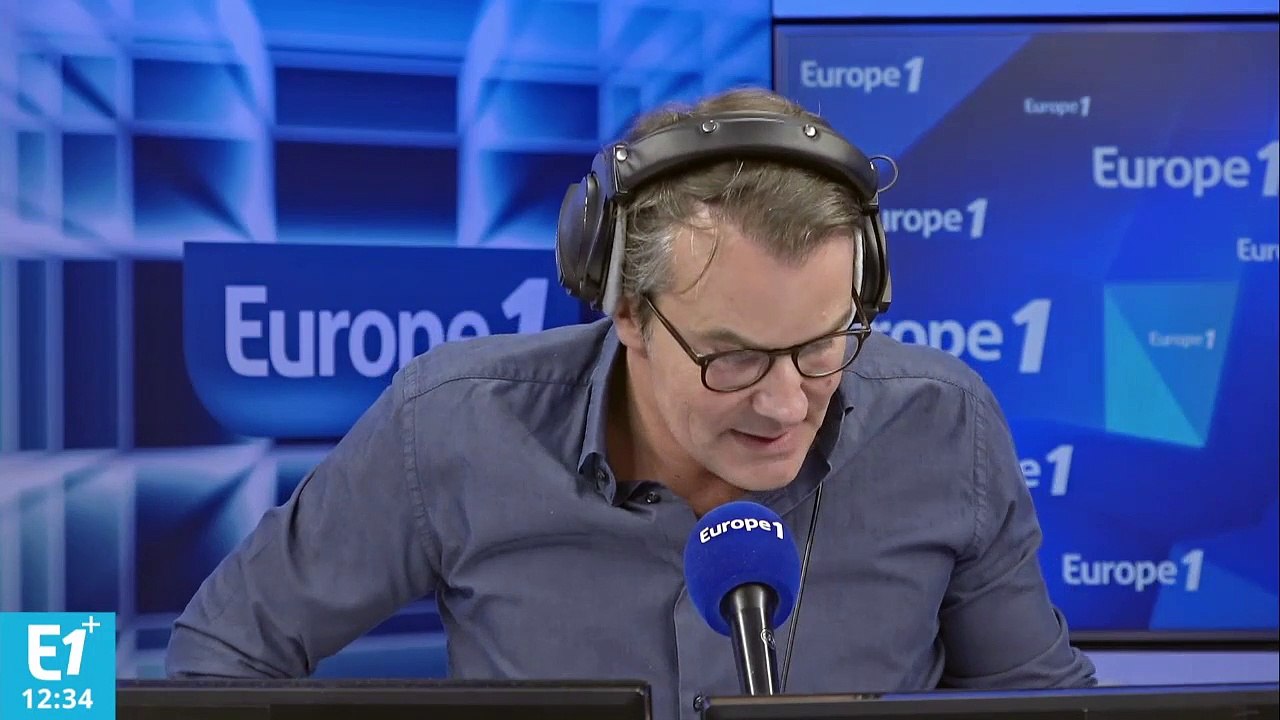 Aéroport d'Orly : un homme en possession d'une lame en céramique interpellé à l'embarquement