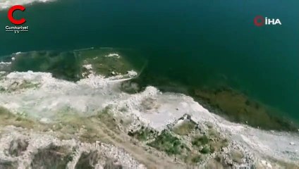 Sular çekilince ortaya çıktı