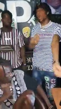 SAFAREL OBIANG REND HOMMAGE A DJ ARAFAT