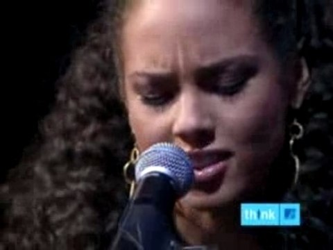 Alicia Keys - Superwoman - Live @ Apollo