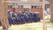 شرطة زيمبابوي تطلق الغاز المسيل للدموع لتفريق محتجين من أنصار المعارضة