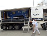 Taksim Meydanı'nda deprem simülasyon tırına yoğun ilgi