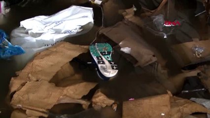 EMİNÖNÜ ALT GEÇİTİNDE İŞ YERLERİNE SU BASAN ESNAF KONUŞTU