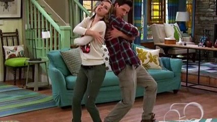 Good Luck Charlie S03E01 - Make Room For Baby