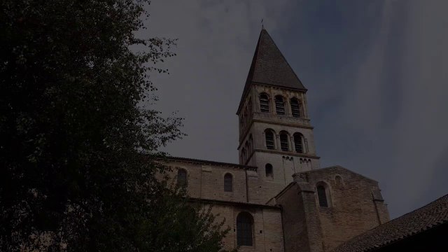 Visite express de l'abbaye de Tournus