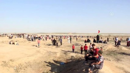 İsrail askerleri Gazze sınırında 63 Filistinliyi yaraladı (1)