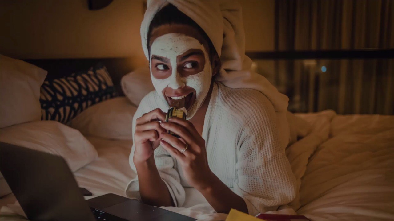 These Are the Worst Foods to Have Before Going to Bed