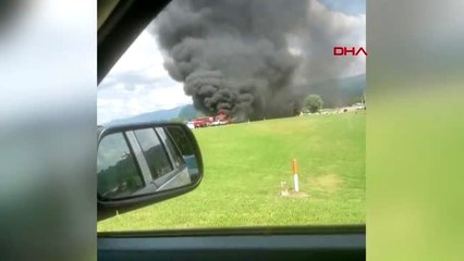 Ünlü yarışçı ve ailesinin bulunduğu uçak iniş sonrası alev aldı-EK GÖRÜNTÜ