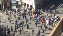 الشرطة تفرق بعنف متظاهرين معارضين في زيمبابوي