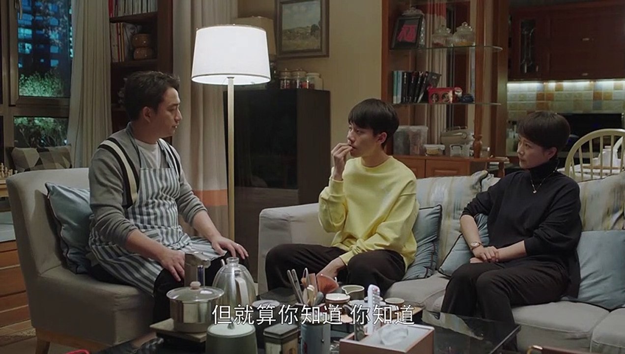 《小歡喜》精彩CUT  爆笑！方圓暗示凡凡男女之事 言傳身教兒子使用套套的準則