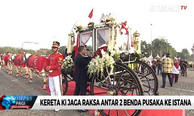 Kereta Ki Jaga Raksa Antar 2 Benda Pusaka ke Istana
