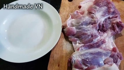 Cách bó thịt chân giò mềm ngon da giòn