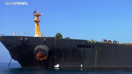 El petrolero iraní retenido sigue frente a Gibraltar y no zarpará hasta el domingo