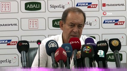 Denizlispor-Galatasaray Maçının Ardından Teknik Adamlar Mücadeleyi Değerlendirdi