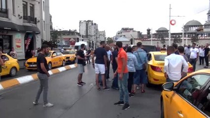 Taksim Meydanı'nda taksiciyle kadın turist arasında arbede yaşandı