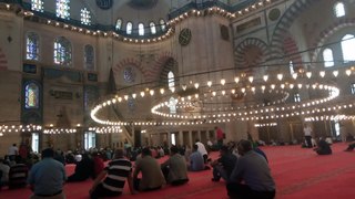شاهد جمال جامع السليمانية  بإسطنبول