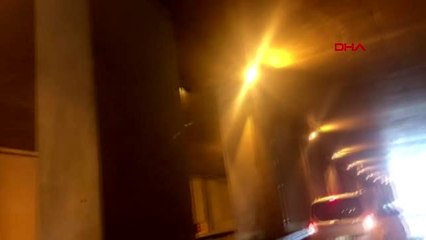 TOPKAPI'DA ALT GEÇİTTE ARAÇLAR MAHSUR KALDI 1