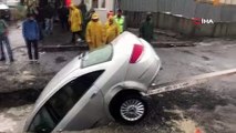 İstanbul'da yağış: Yol çöktü, araç içine düştü