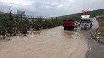 Kocaeli Dilovası'nda Sağanak yağış sele neden oldu