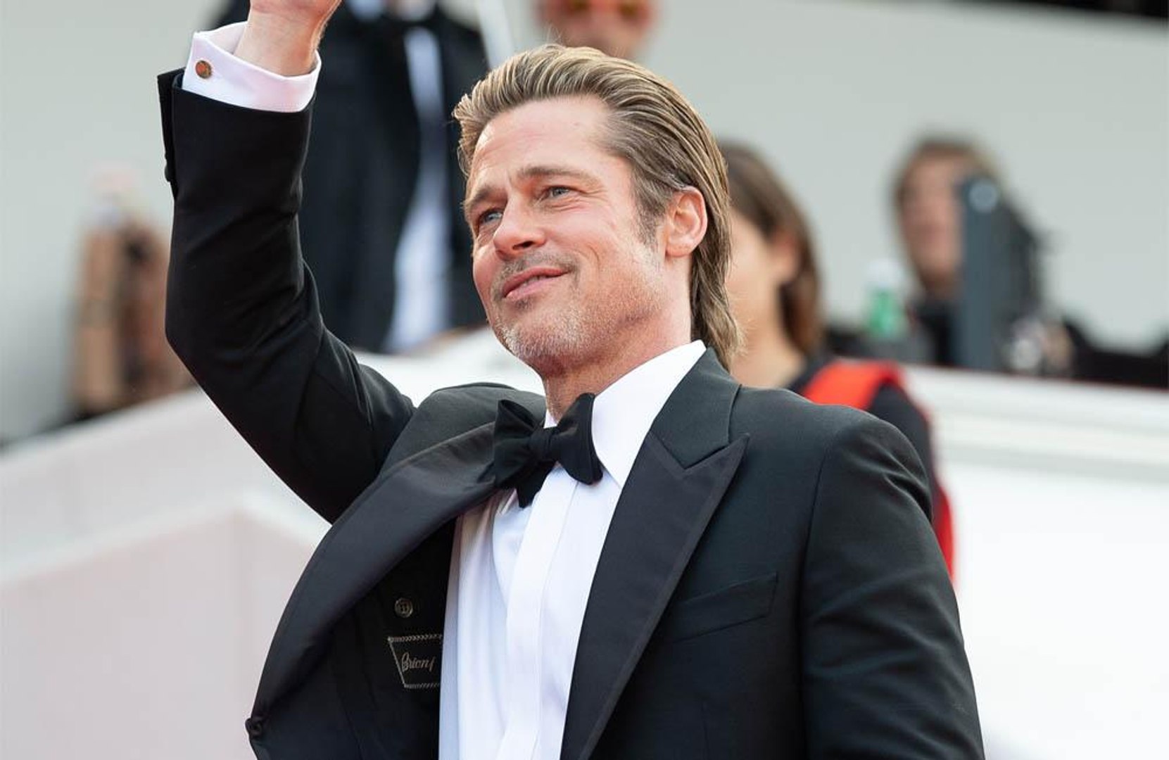 ⁣Brad Pitt praises Leonardo DiCaprio