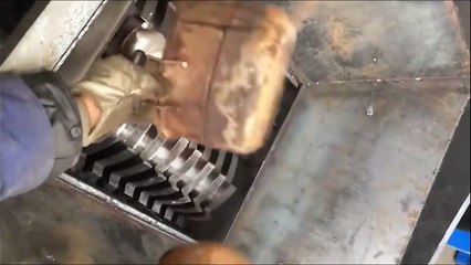 the big  crusher for the large metal blocks