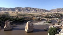 Hasankeyf-2 Köprüsü'nün iki yakası birleşti