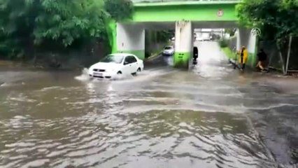 Sağanak ve fırtına hayatı olumsuz etkiledi (2)