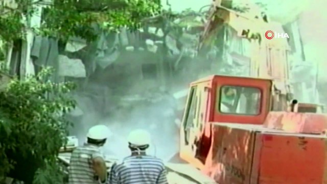 17 Ağustos Depremi 1999 Görüntüleri