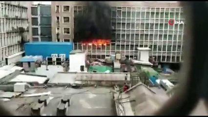 - Hindistan’da korkutan yangın